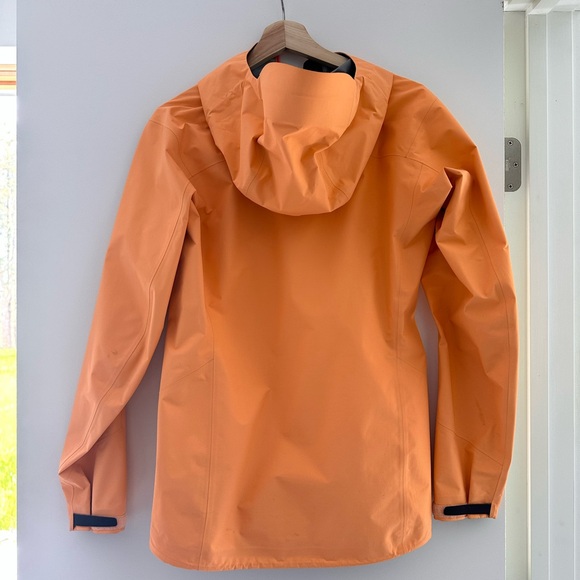 Arc’teryx Zeta SL Jacket - Picture 3 of 3